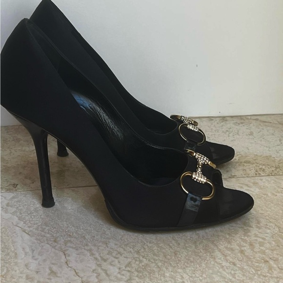 Gucci Black Satin Diamond Horsebit Heels. Size 8.5. - Picture 1 of 5